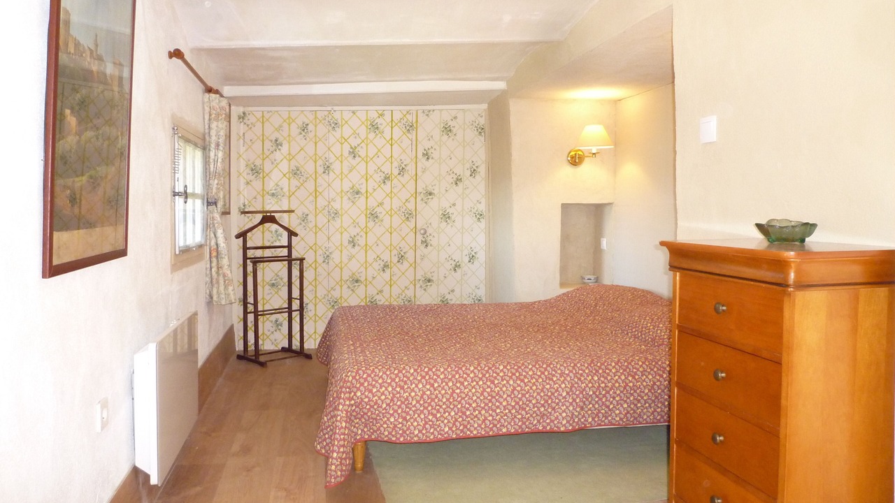 Photo of Bedroom in Chateauneuf-de-Gadagne