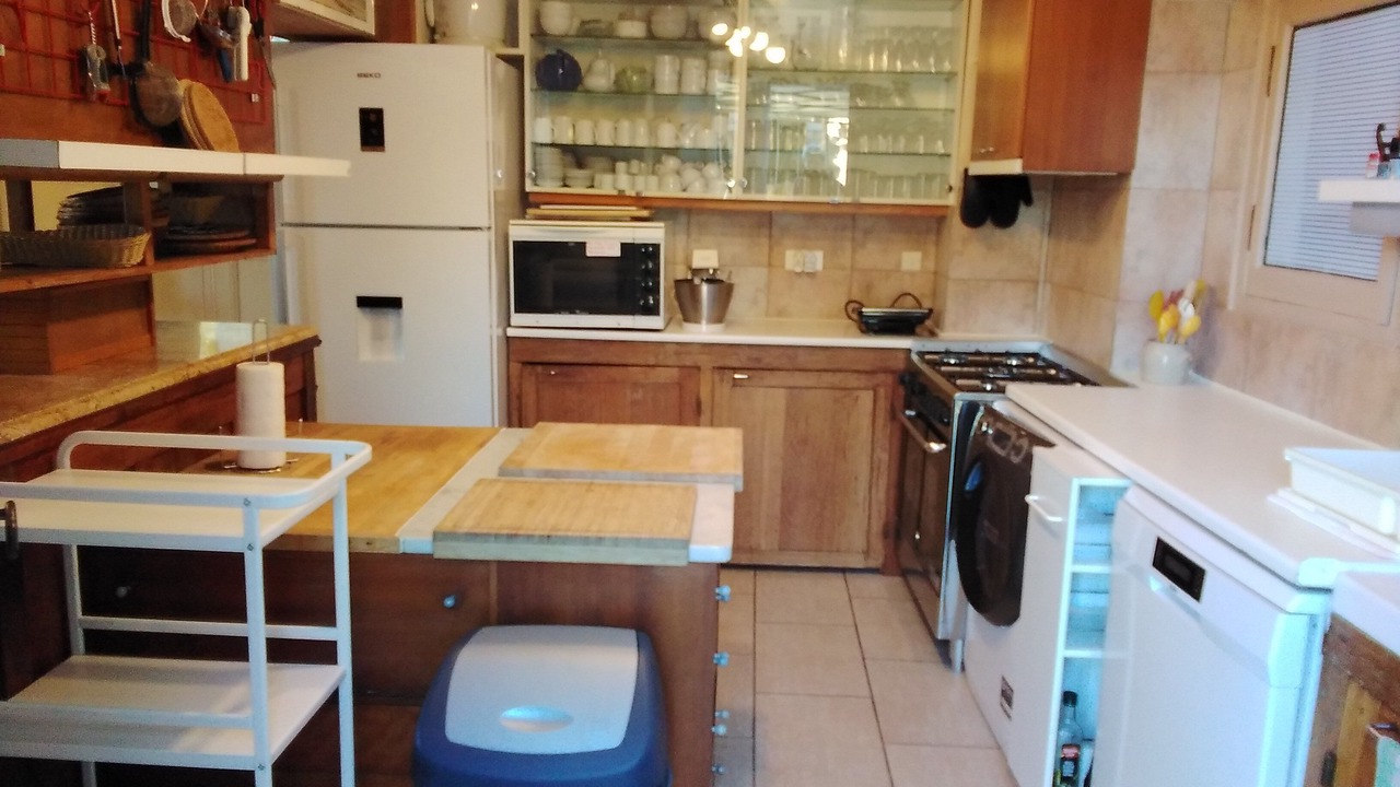 Photo of Kitchen in Chateauneuf-de-Gadagne