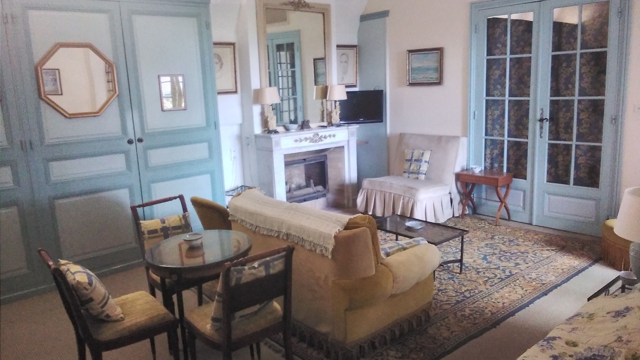 Photo of Livingroom in Chateauneuf-de-Gadagne