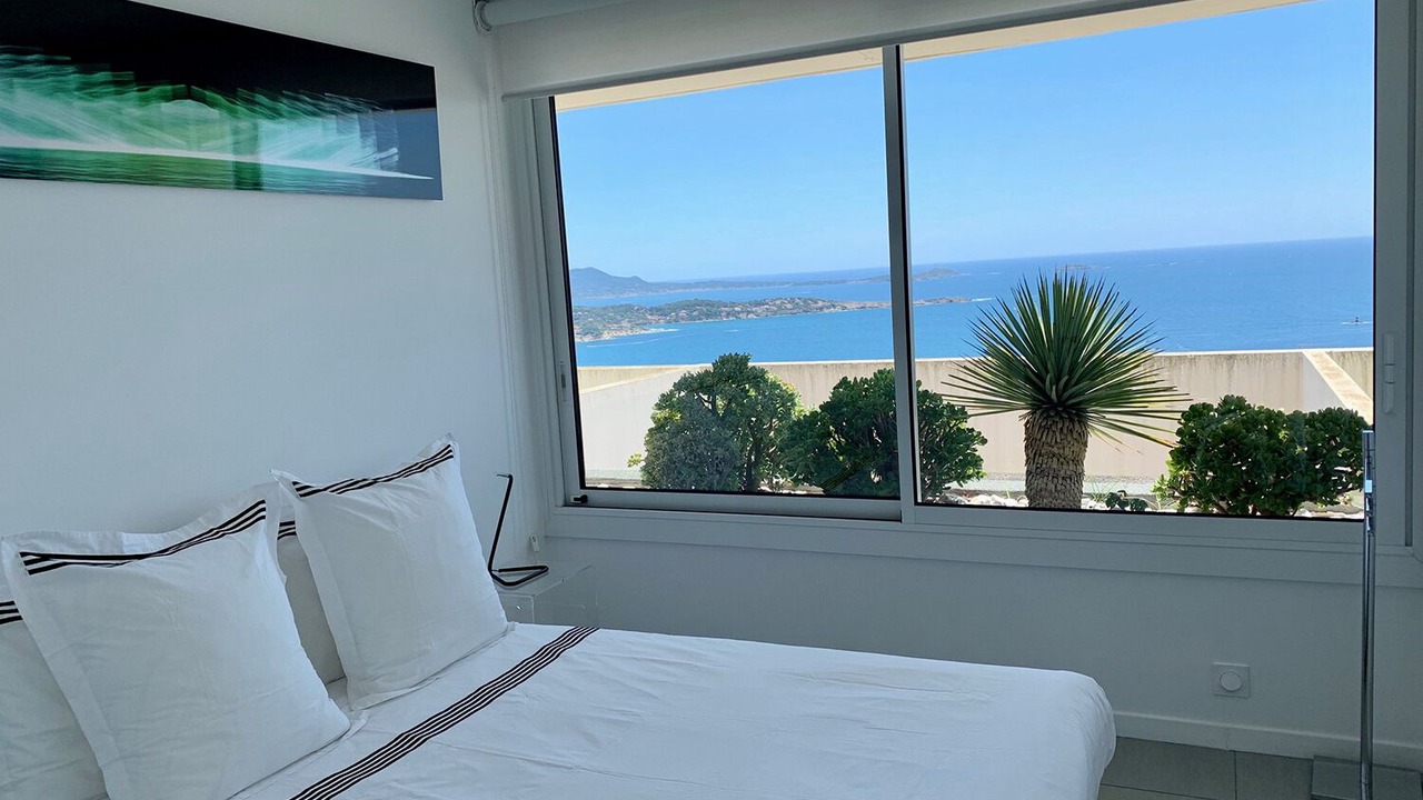 Photo of Bedroom in Bandol