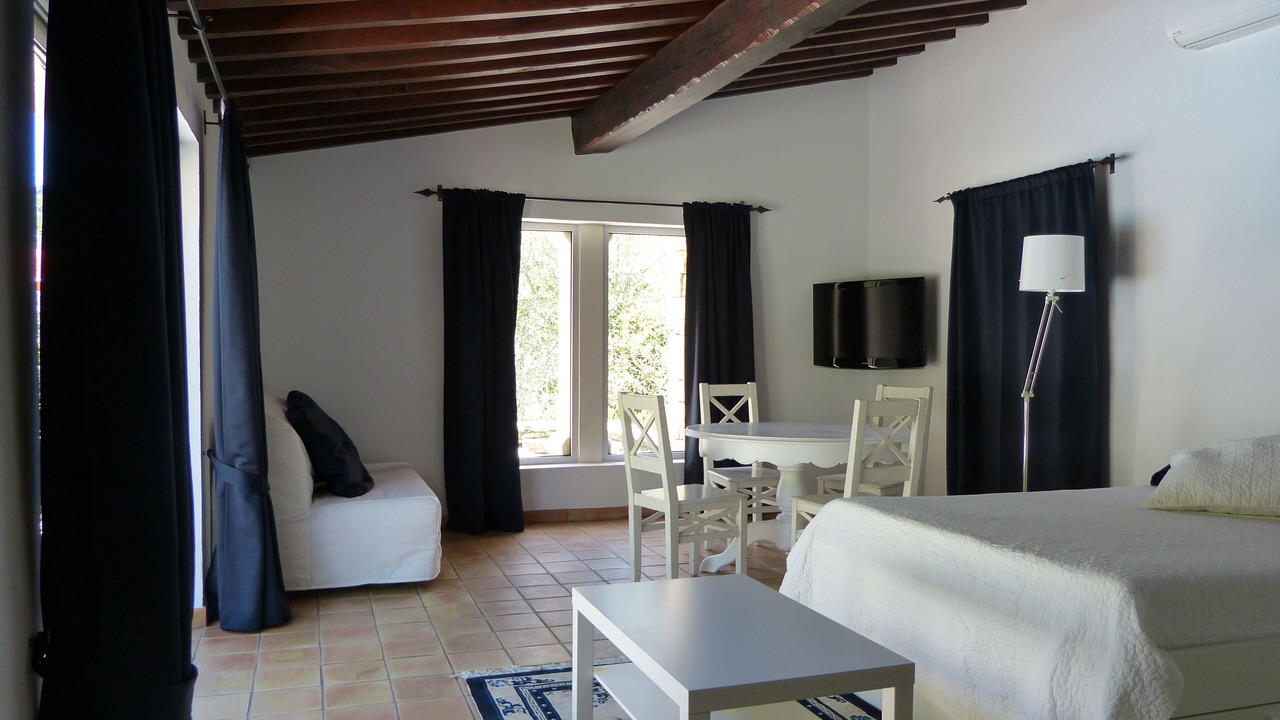 Photo of Bedroom in Saignon