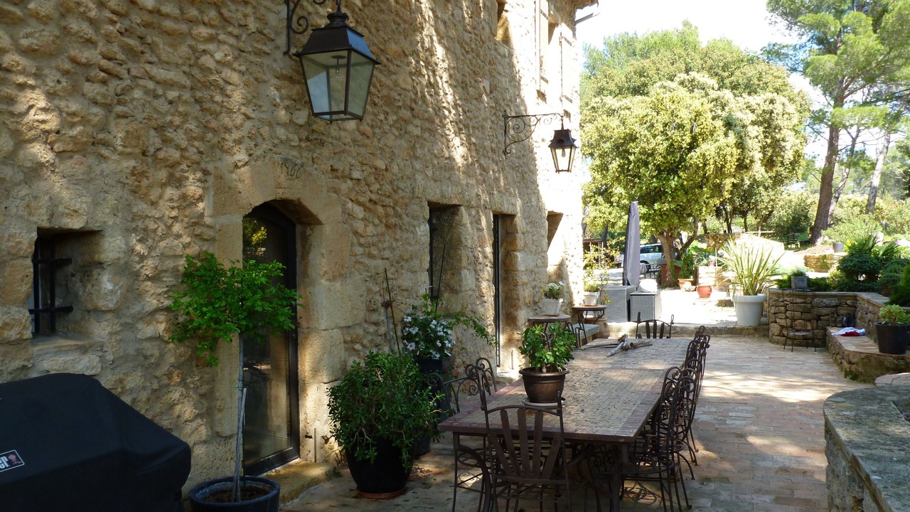 Photo of Outdoor in Pelissanne
