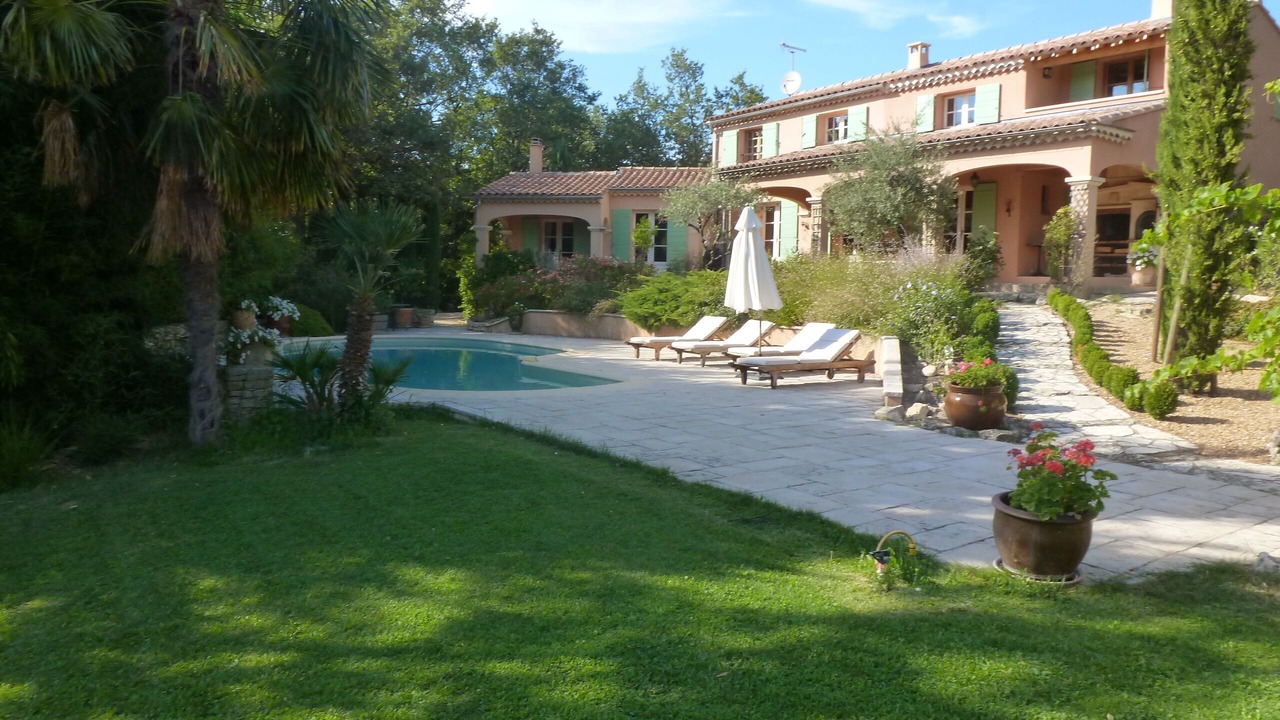 Photo of Outdoor in Malemort-du-Comtat