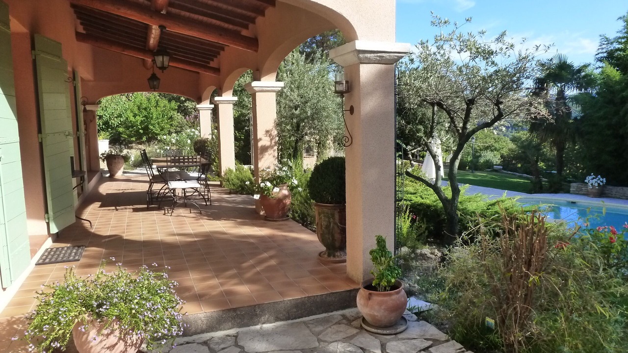 Photo of Patio Balcony in Malemort-du-Comtat