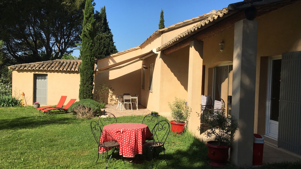 Photo of Outdoor in Saint-Saturnin-les-Avignon