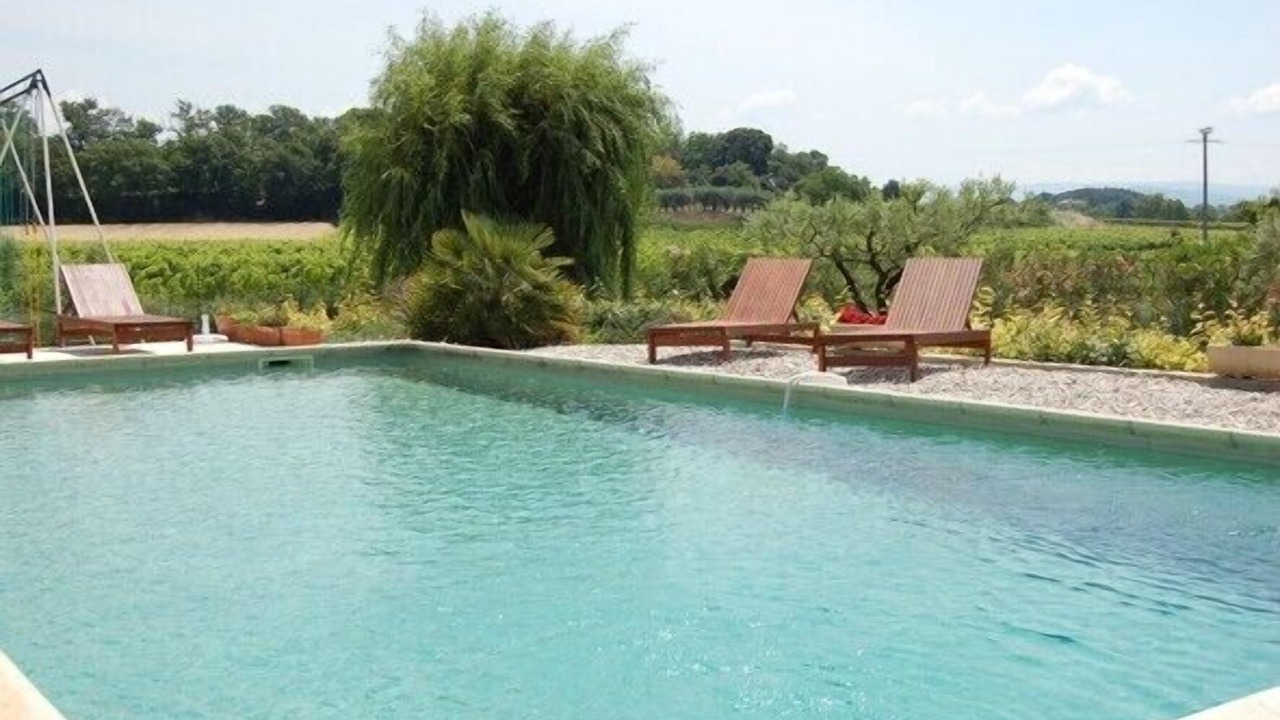 Photo of Outdoor in Caromb