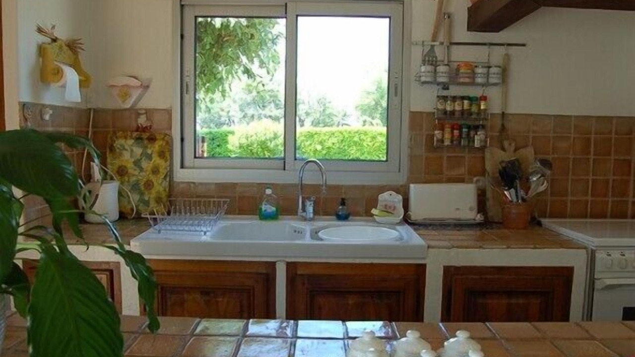 Photo of Kitchen in Caromb