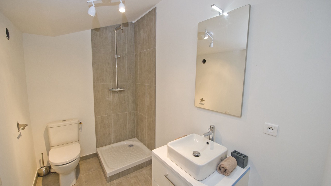 Photo of Bathroom in Charleval