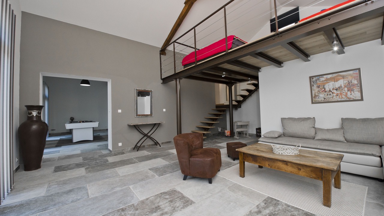 Photo of Livingroom in Charleval