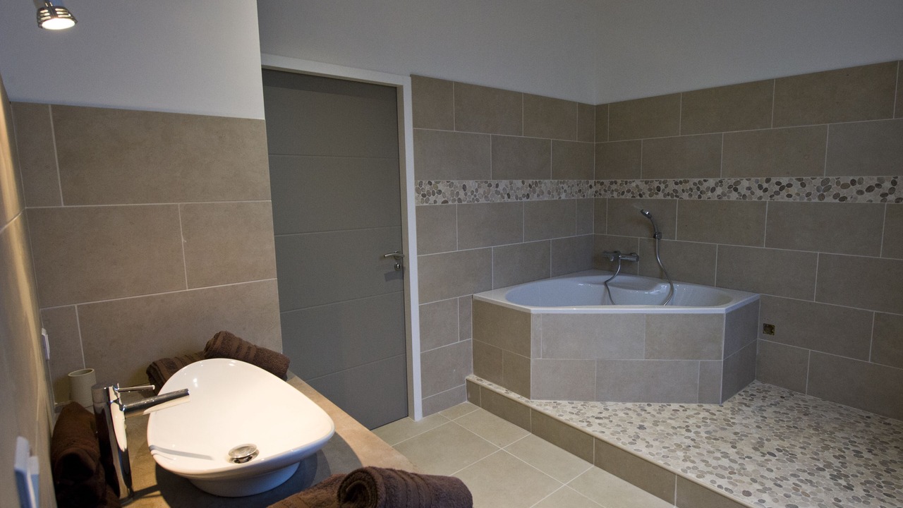 Photo of Bathroom in Charleval