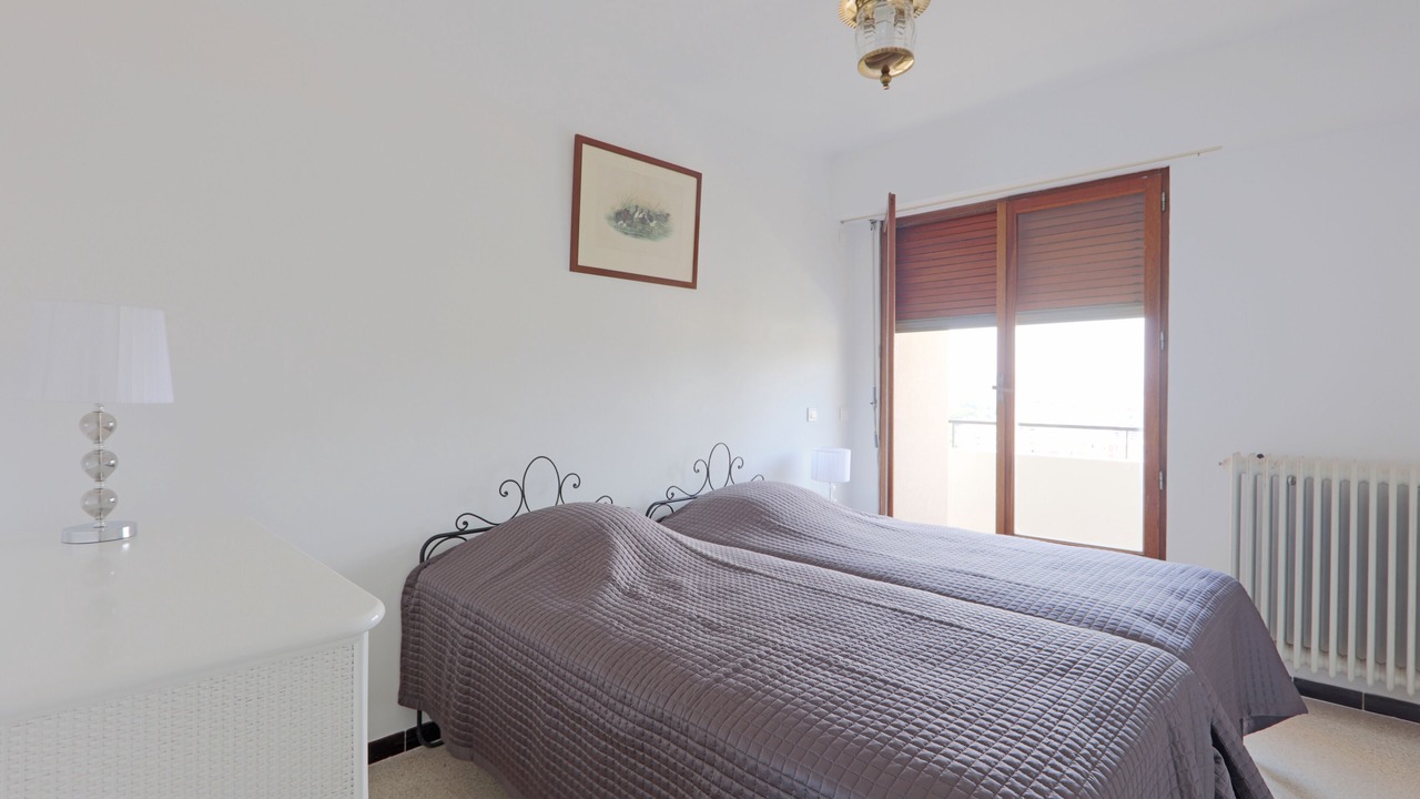 Photo of Bedroom in Le Lavandou