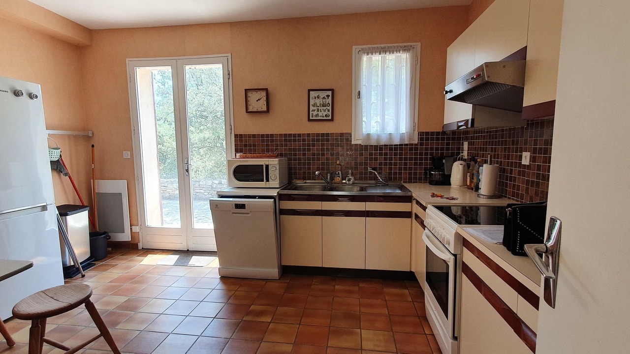 Photo of Kitchen in La Tour-d'Aigues