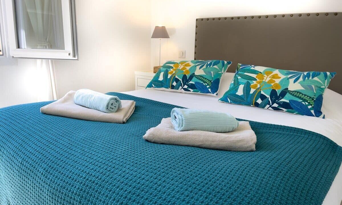 Photo of Bedroom in Mallemort