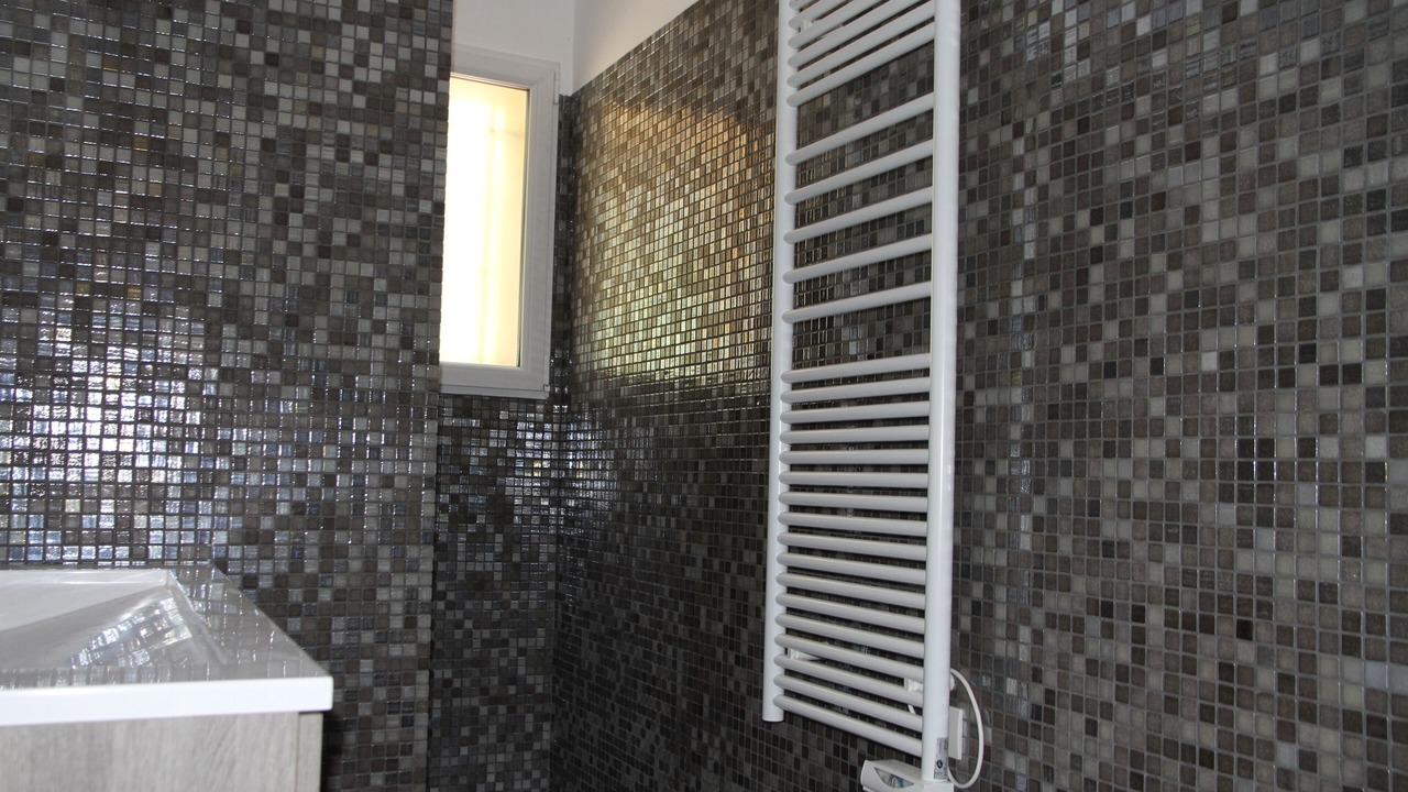 Photo of Bathroom in Ampus