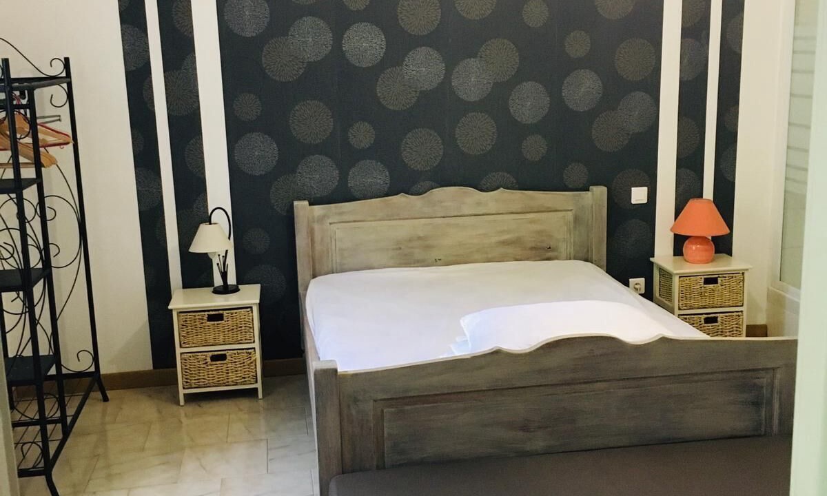 Photo of Bedroom in Mormoiron
