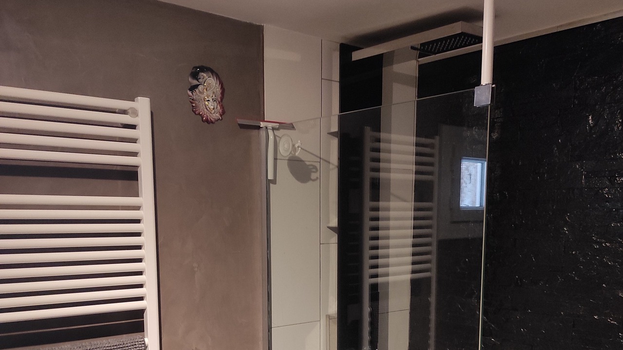 Photo of Bathroom in La Roquebrussanne