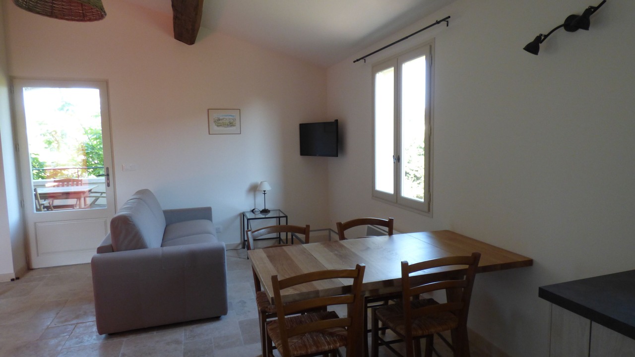 Photo of Livingroom in Cadenet