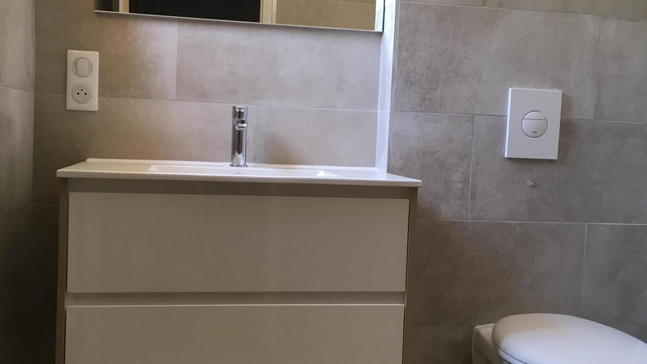 Photo of Bathroom in Lioux