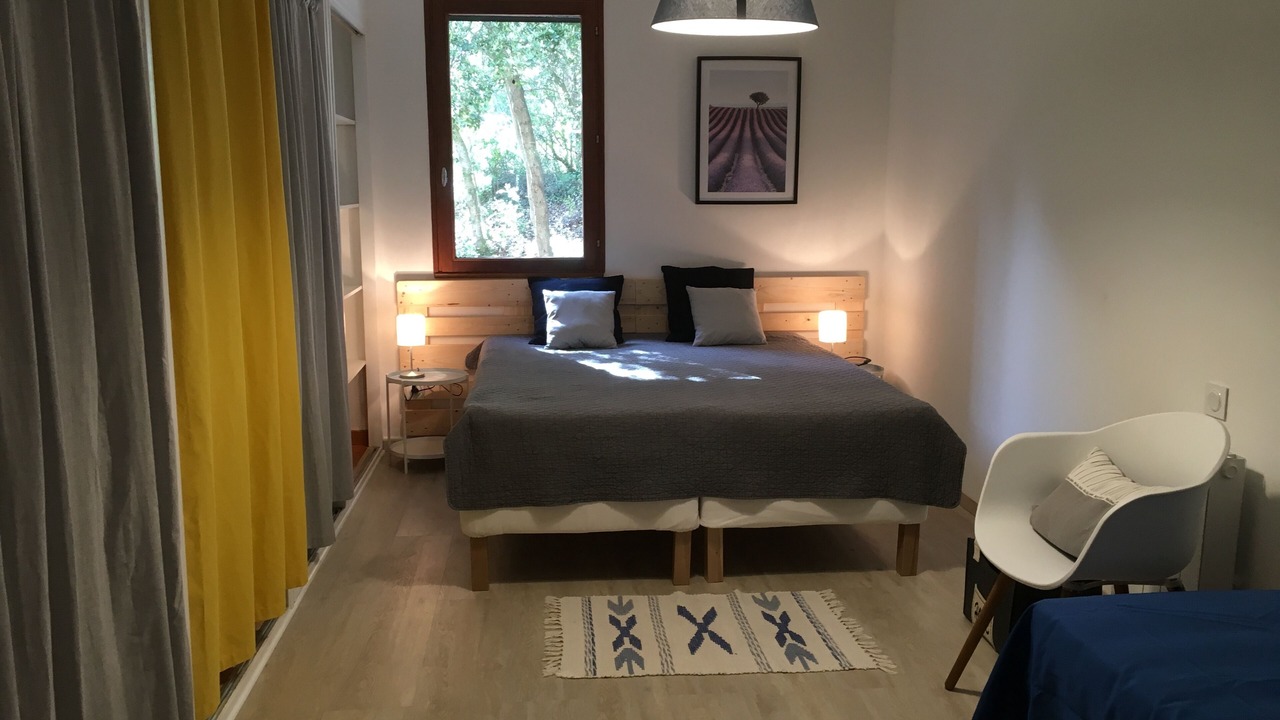 Photo of Bedroom in Lioux