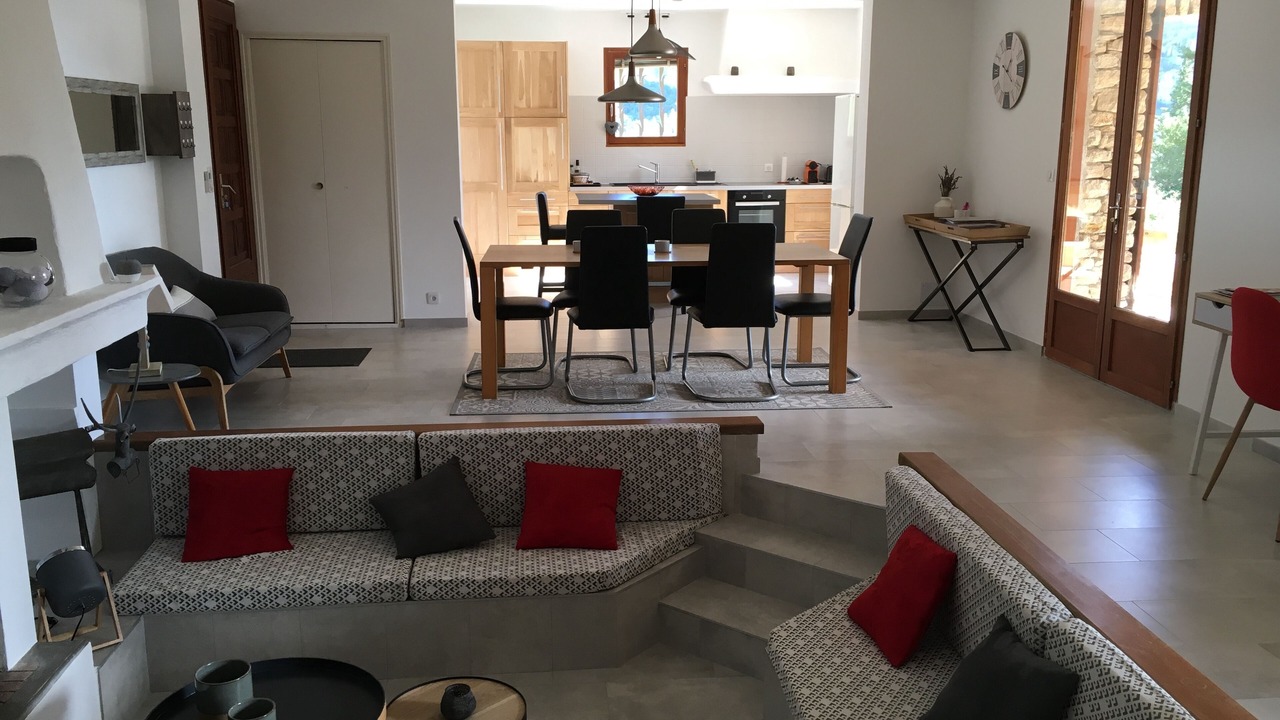 Photo of Livingroom in Lioux