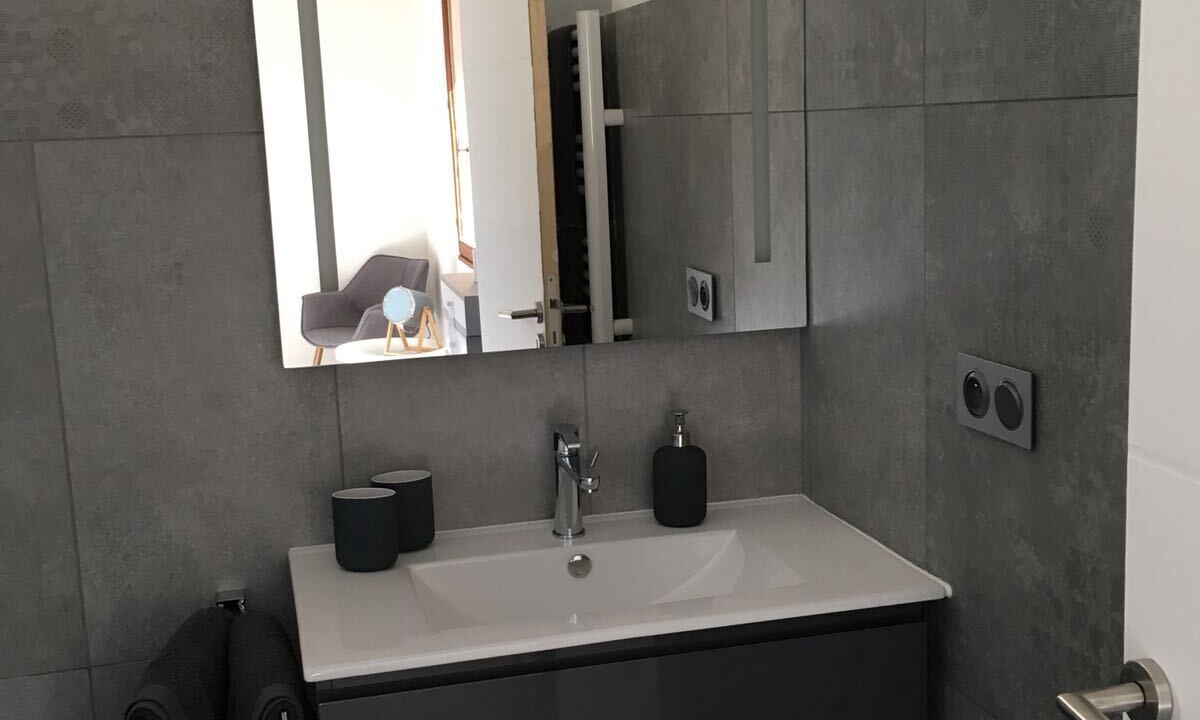 Photo of Bathroom in Lioux