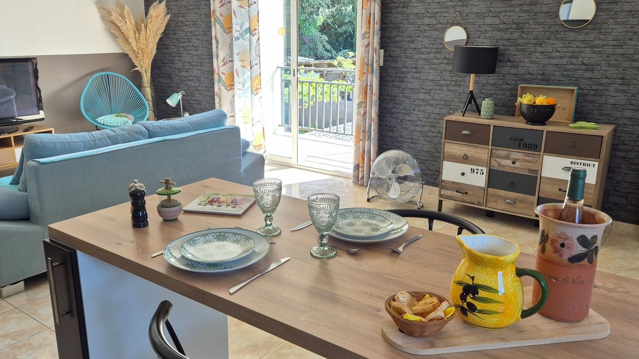 Photo of Livingroom in Comps