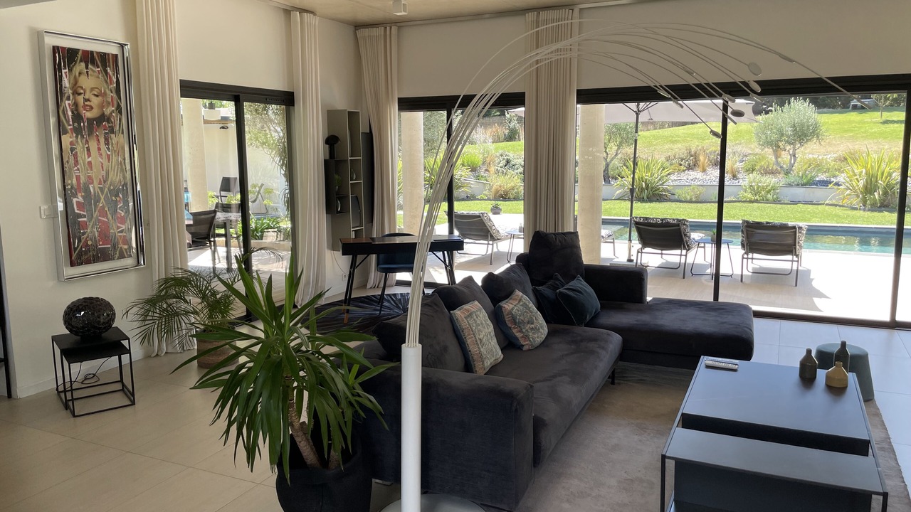 Photo of Livingroom in Cabries