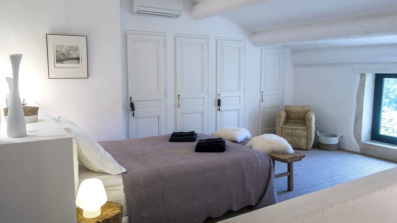 Photo of Bedroom in Chateaurenard