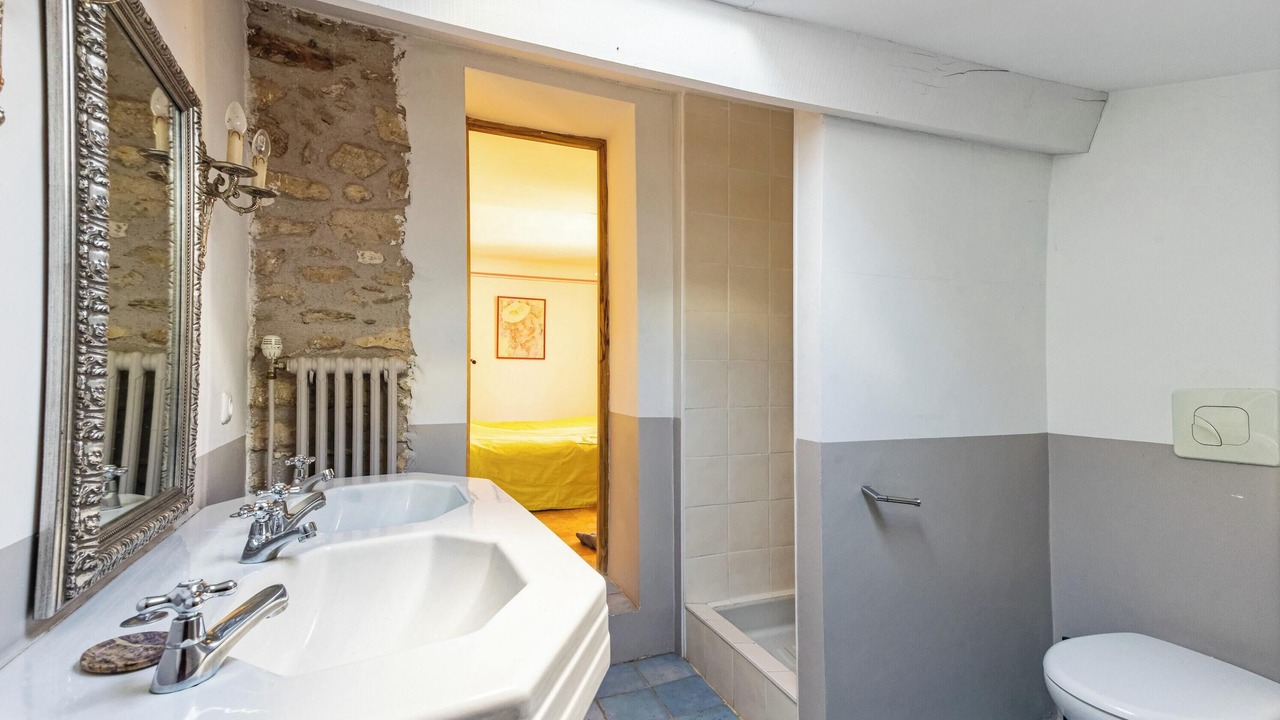 Photo of Bathroom in Saignon