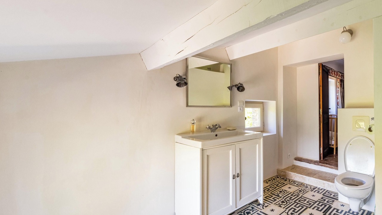 Photo of Bathroom in Saignon