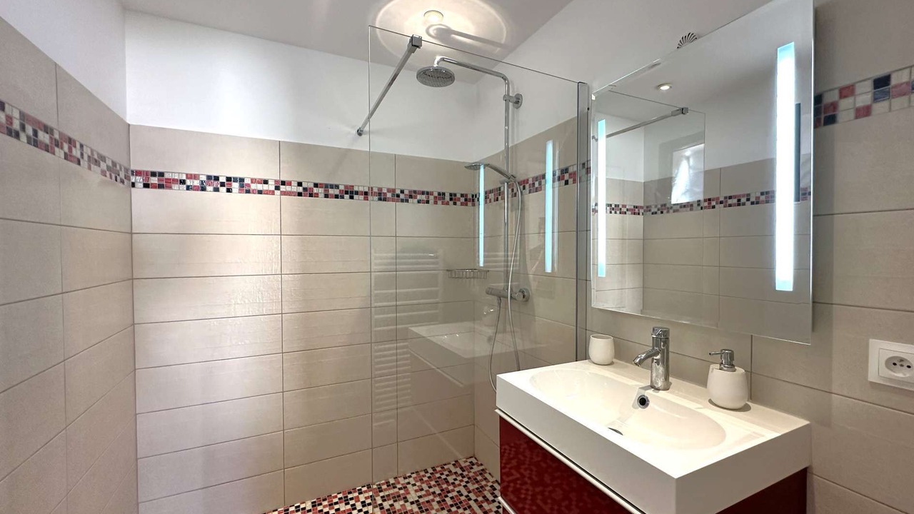 Photo of Bathroom in La Londe-les-Maures