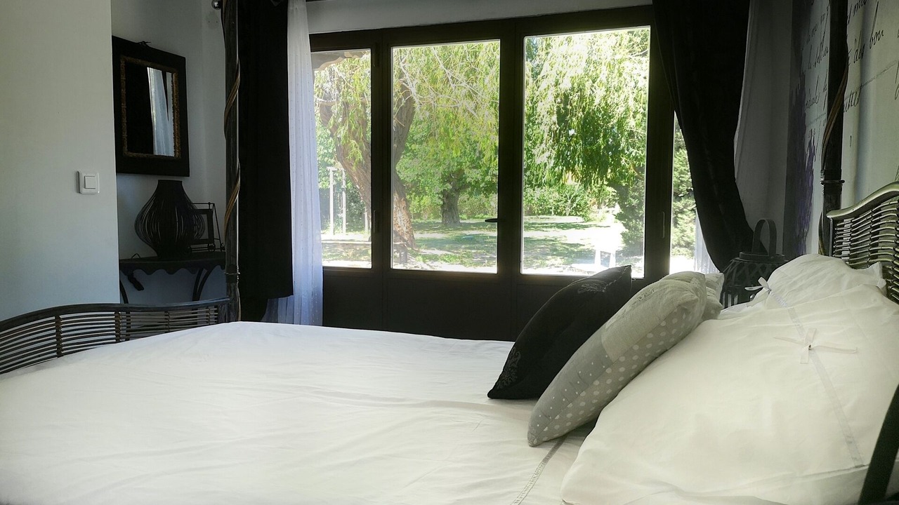 Photo of Bedroom in Vallabregues