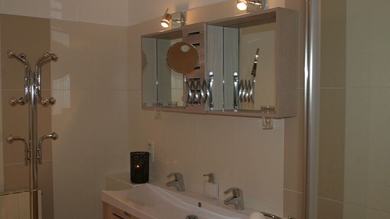 Photo of Bathroom in Saint-Saturnin-les-Avignon