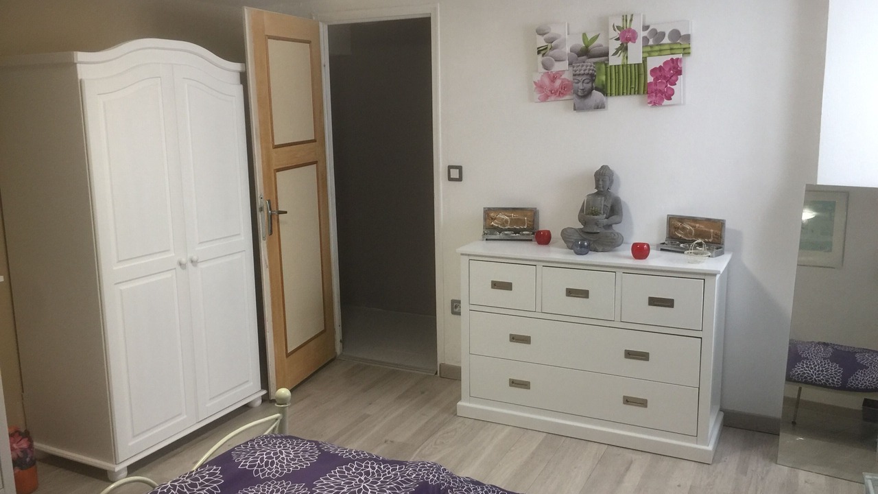 Photo of Bedroom in Peyrolles-en-Provence