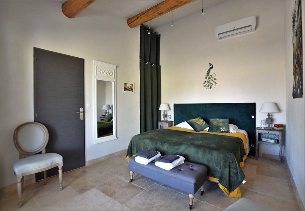 Photo of Bedroom in Roussillon