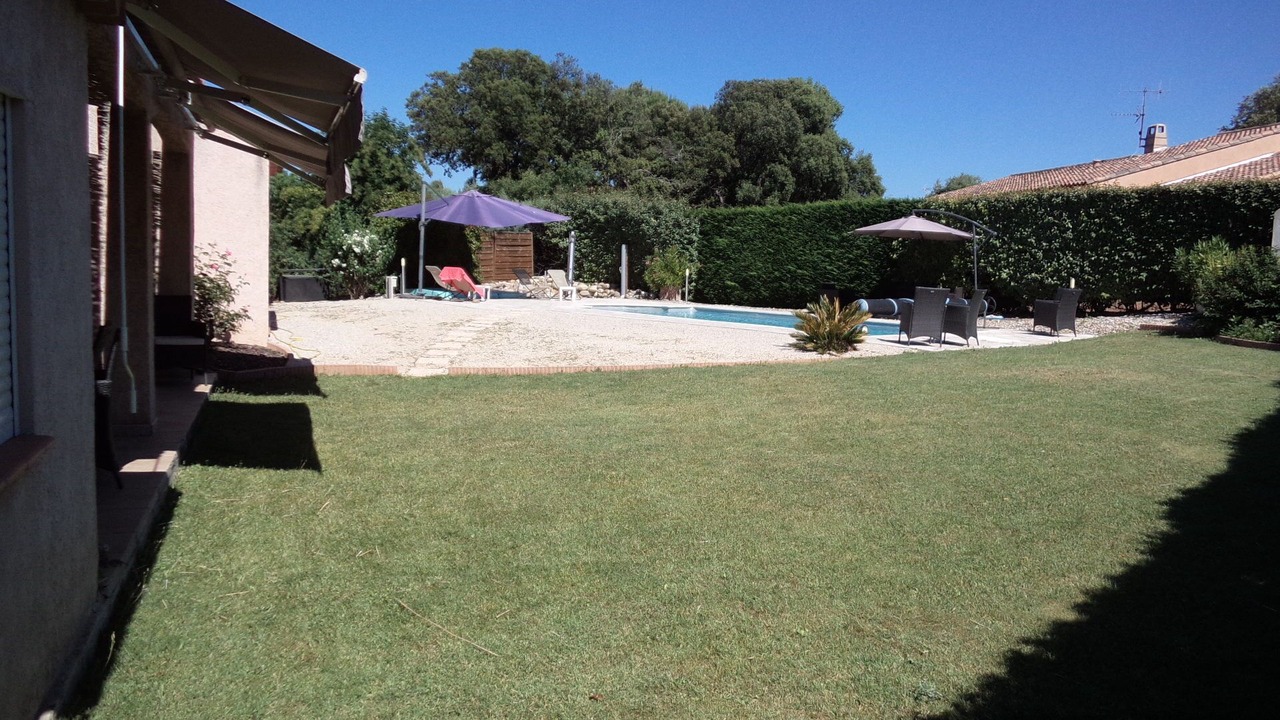 Photo of Outdoor in Peyrolles-en-Provence