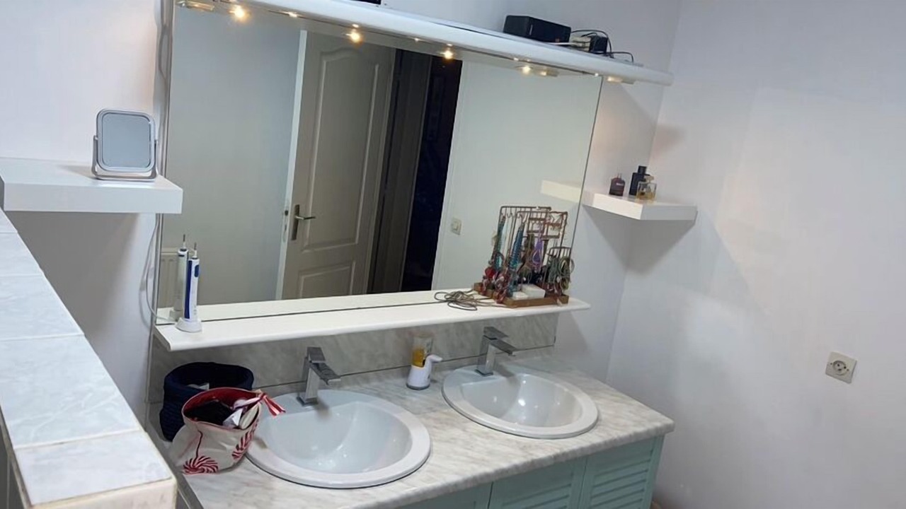 Photo of Bathroom in Peyrolles-en-Provence