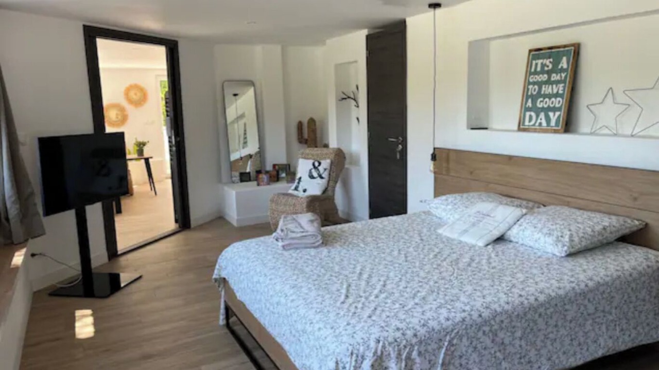 Photo of Bedroom in Aix-en-Provence