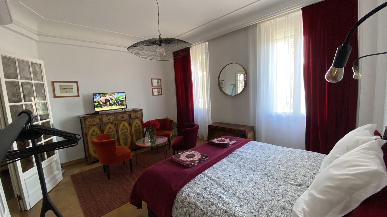 Photo of Bedroom in 1st Arrondissement