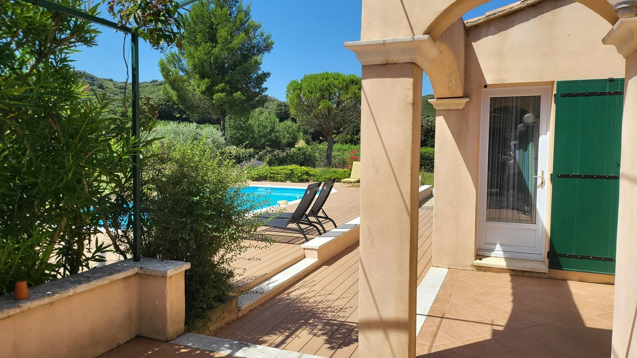 Photo of Patio Balcony in Saze