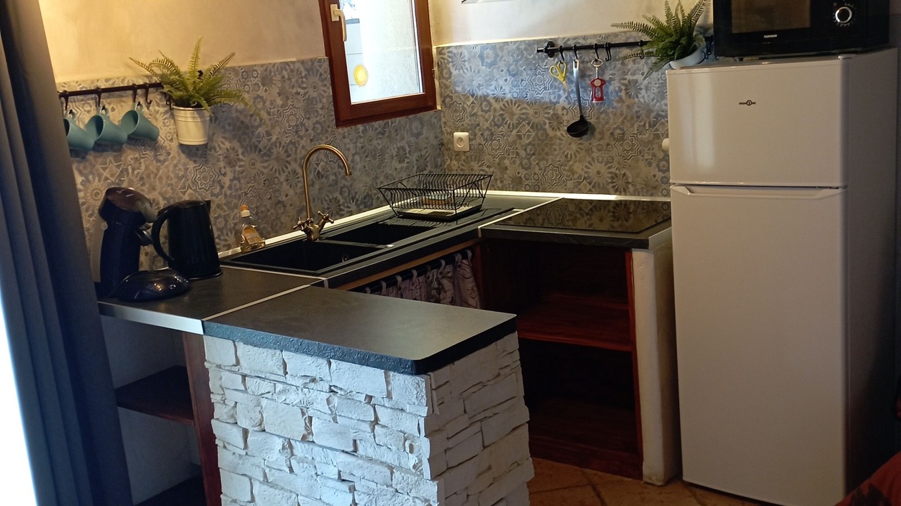 Photo of Kitchen in Velleron