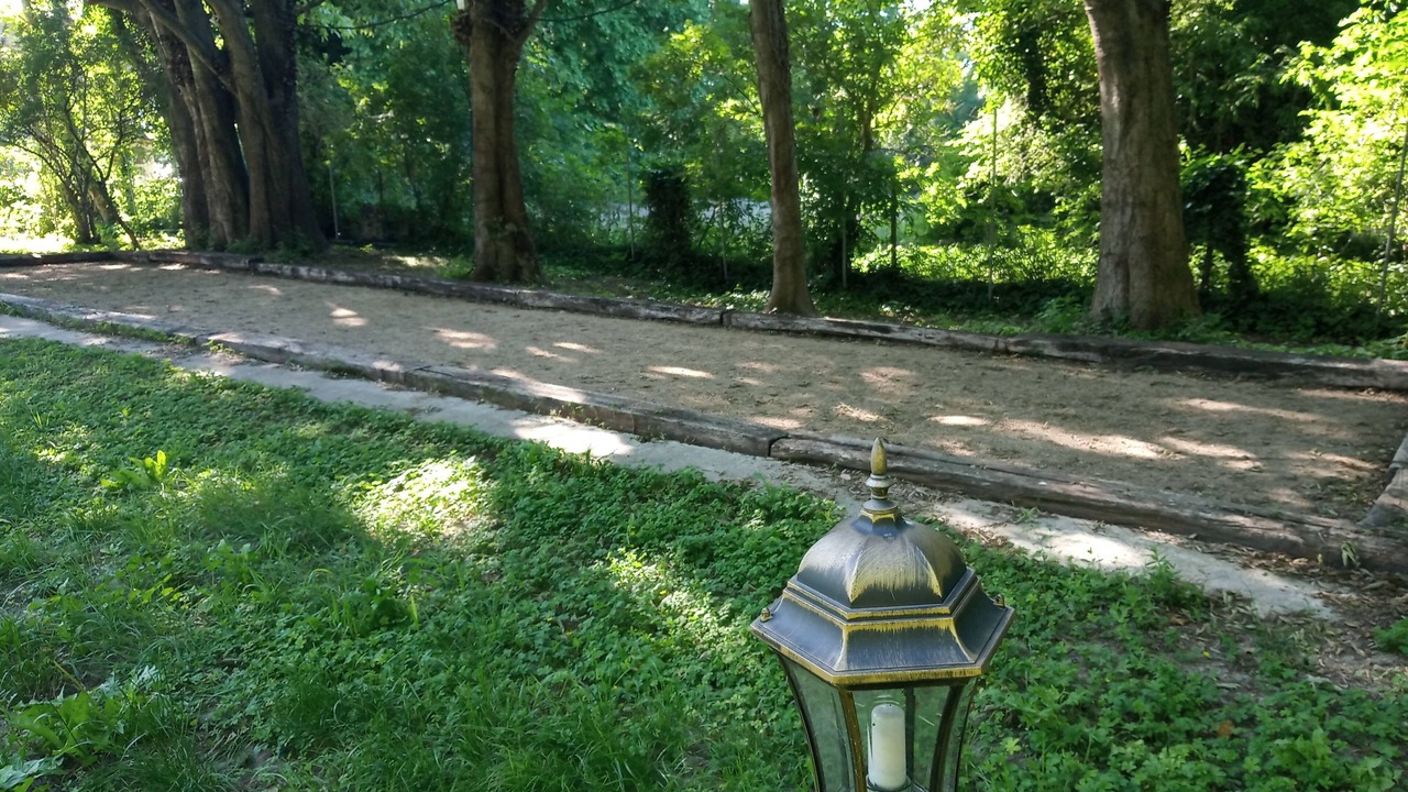Photo of Outdoor in Velleron