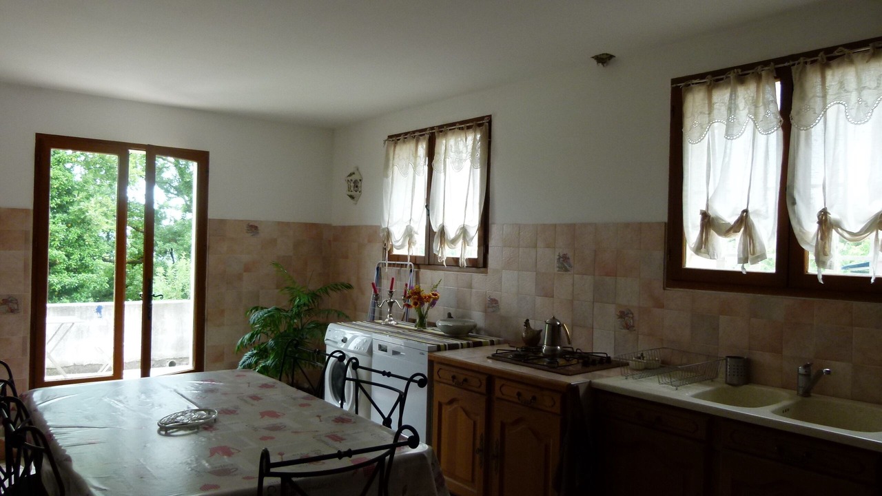 Photo of Kitchen in Artignosc-sur-Verdon