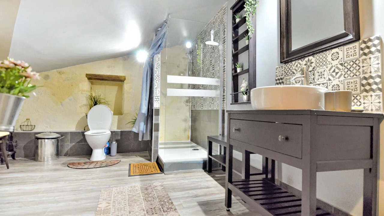 Photo of Bathroom in Vallabregues