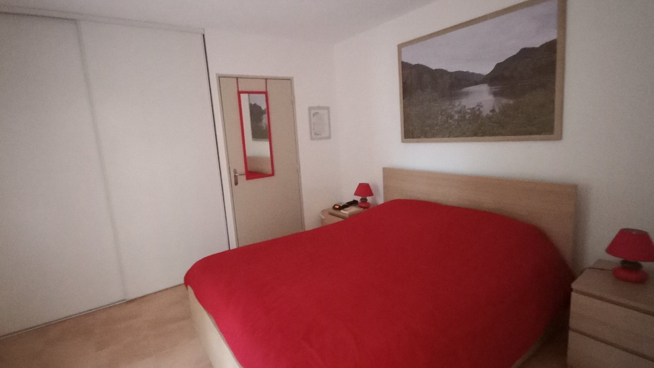 Photo of Bedroom in La Roque-d'Antheron