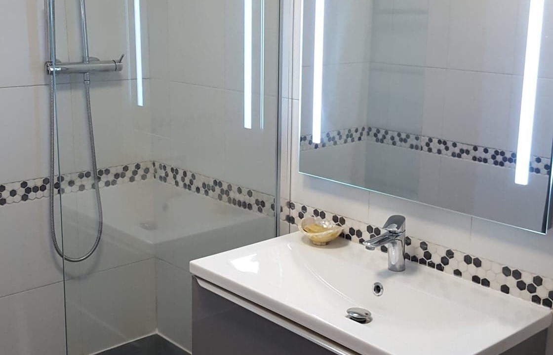 Photo of Bathroom in Roquevaire