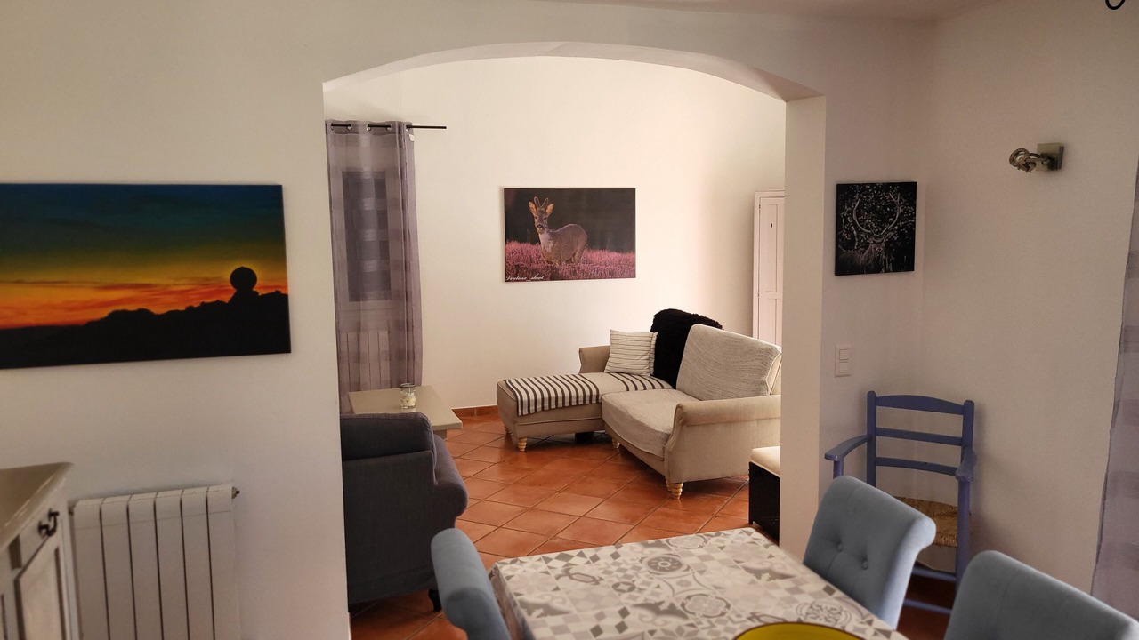 Photo of Livingroom in Malaucene