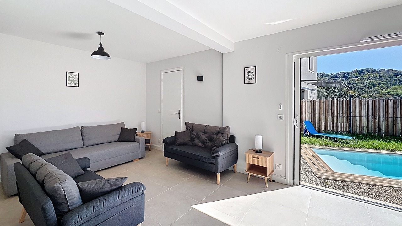 Photo of Livingroom in Pegomas