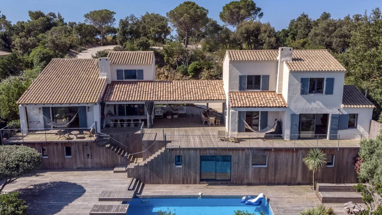 Photo of Outdoor in Cap Benat