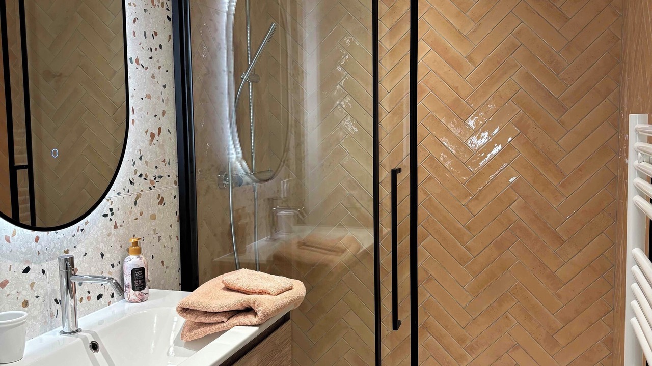 Photo of Bathroom in Aramon